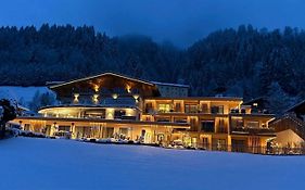 Hotel Garni Pinzgau, Bernd Hüttl